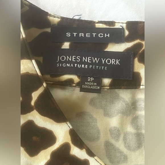 Jones New York Cheetah dress 🐆 - Picture 3 of 4